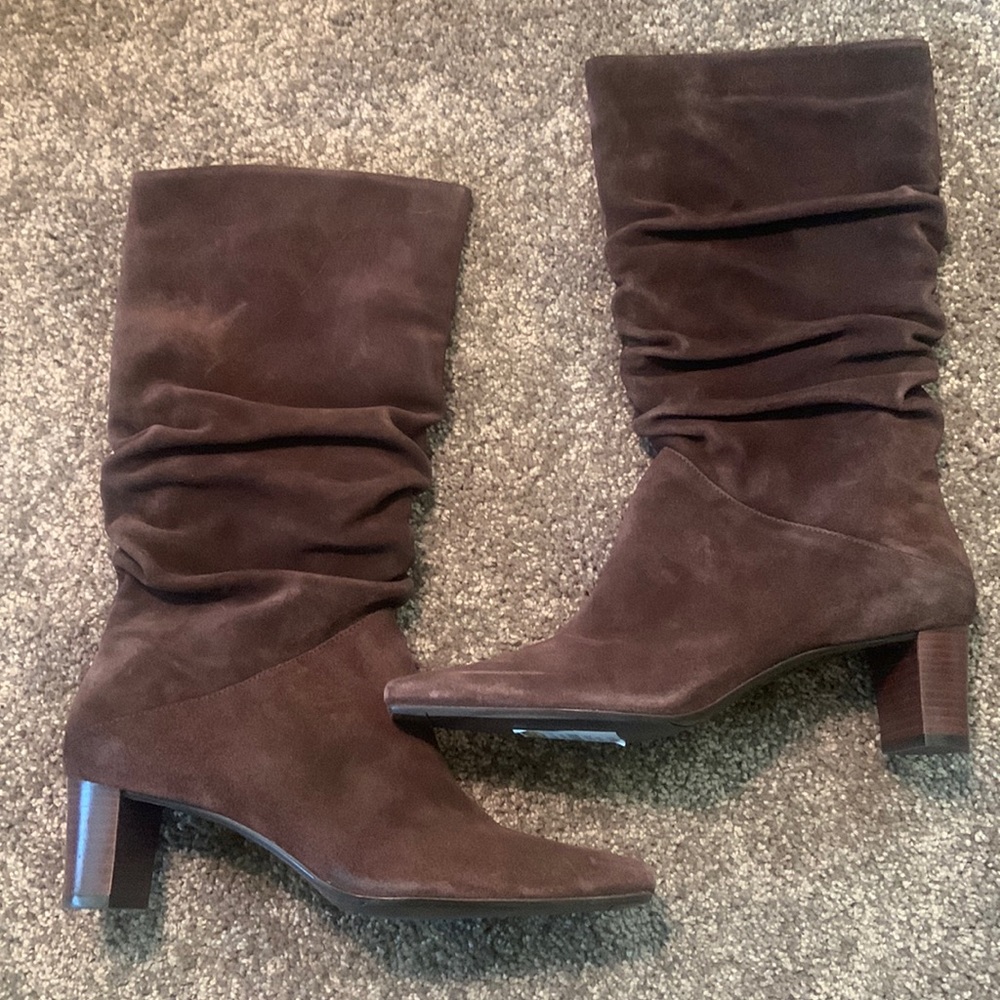 NWT No Box Talbots Brown Suede Boots Size 7.5